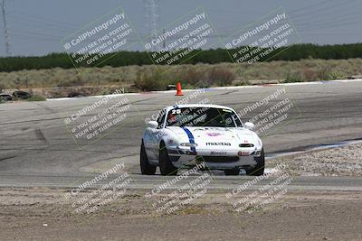 media/Jun-01-2024-CalClub SCCA (Sat) [[0aa0dc4a91]]/Group 3/Qualifying/